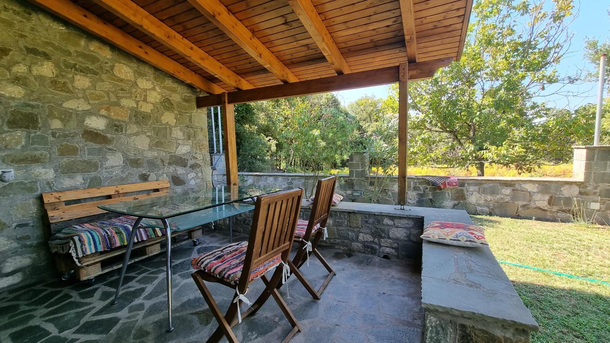 House With Big Garden And Barbeque In Nature Vurgaréli Kültér fotó